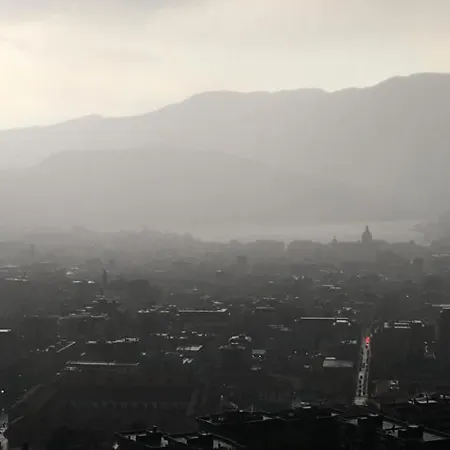 Incredible Hill Side Town Apartment *